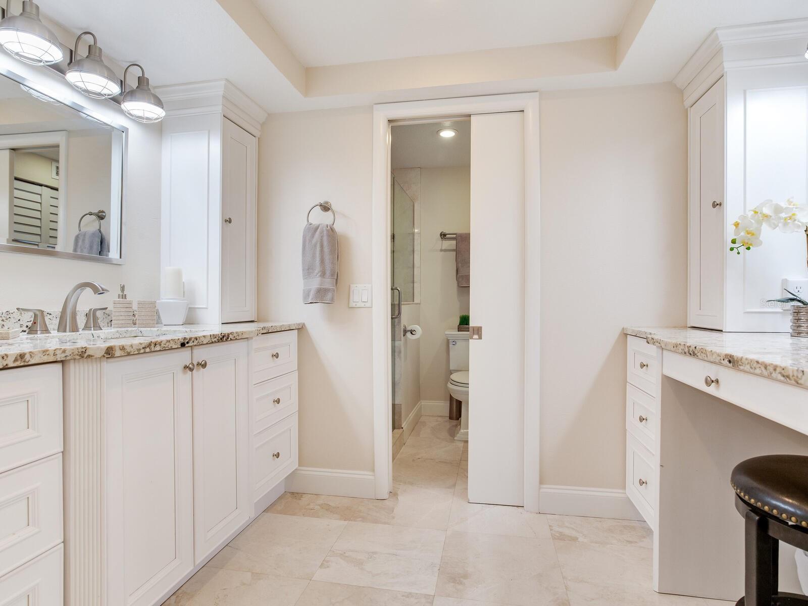 Image 44 of 73 For 736 Island Way 1104