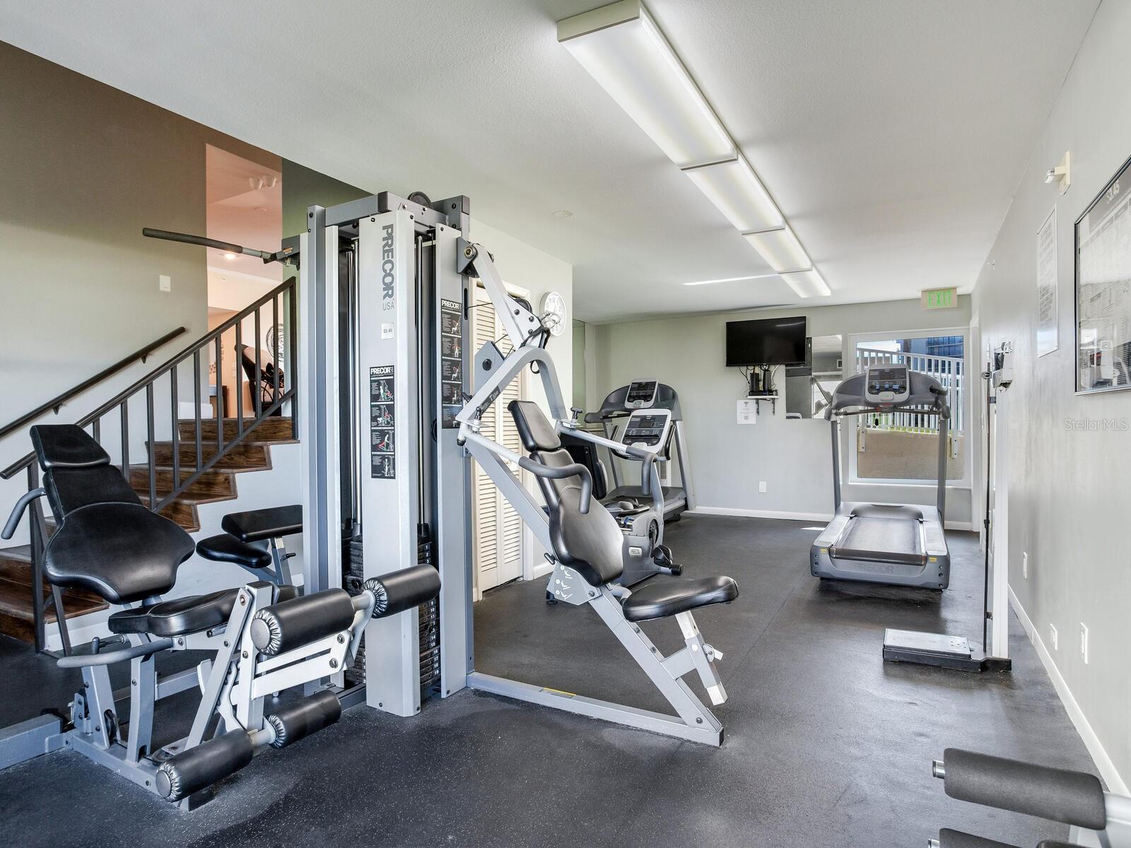 Image 62 of 73 For 736 Island Way 1104