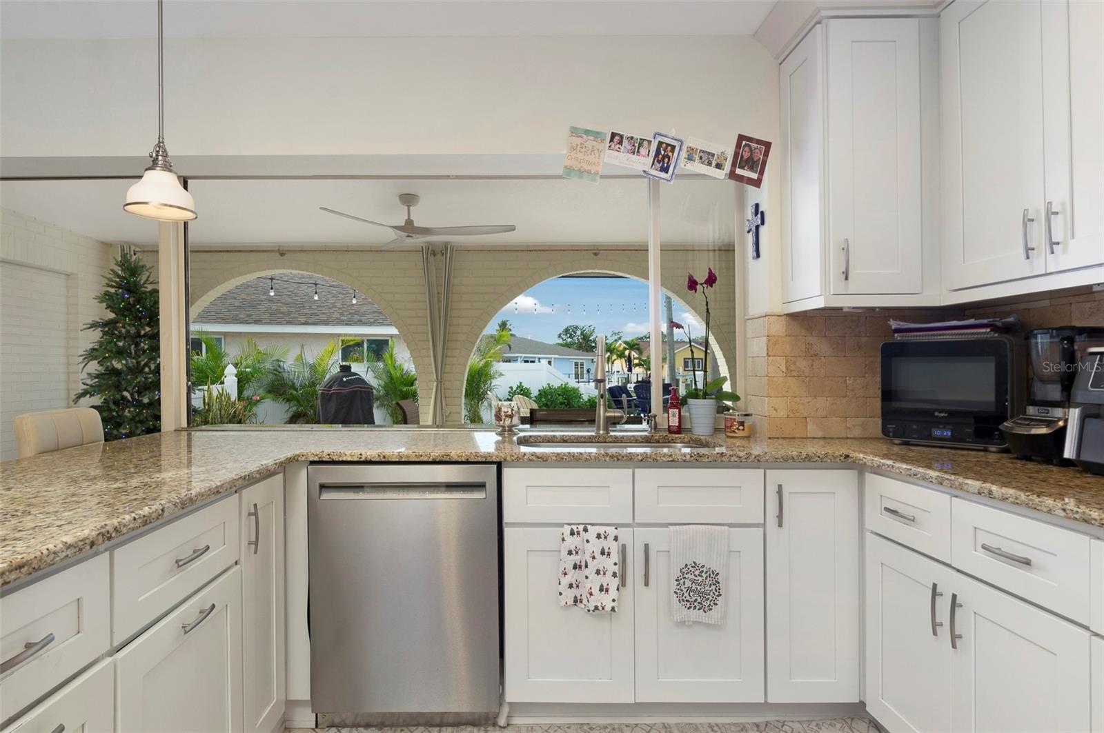 Image 24 of 33 For 1394 51st Avenue Ne