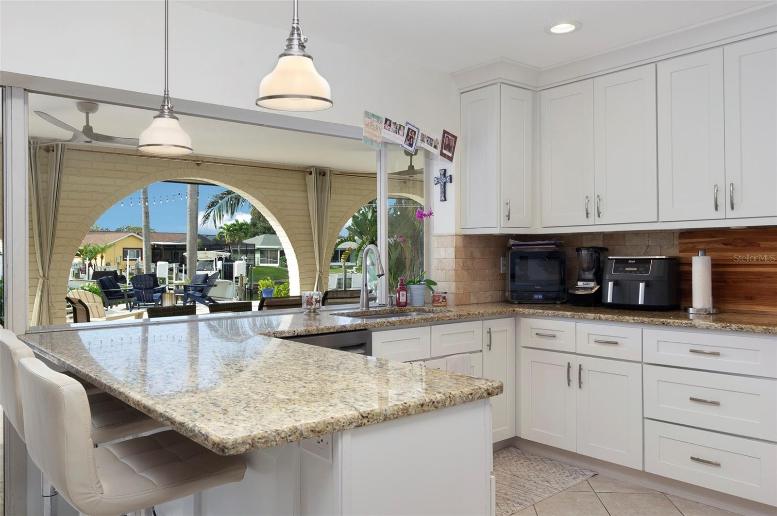 Image 25 of 33 For 1394 51st Avenue Ne