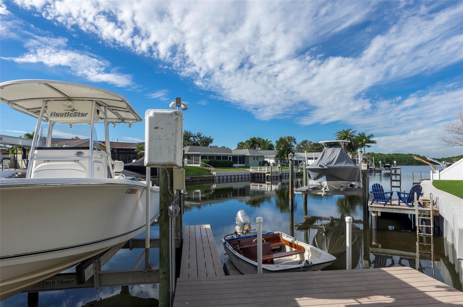 Image 9 of 33 For 1394 51st Avenue Ne