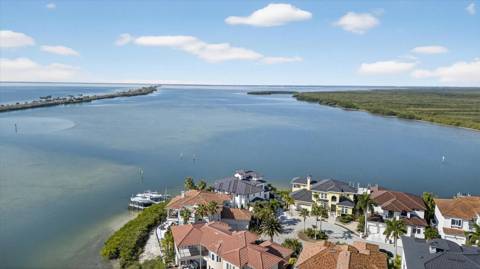 Image 23 of 100 For 4102 Causeway Vista Drive