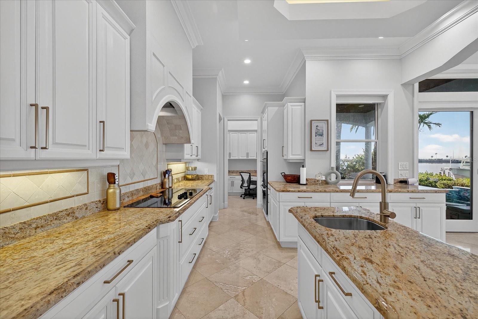 Image 39 of 100 For 4102 Causeway Vista Drive