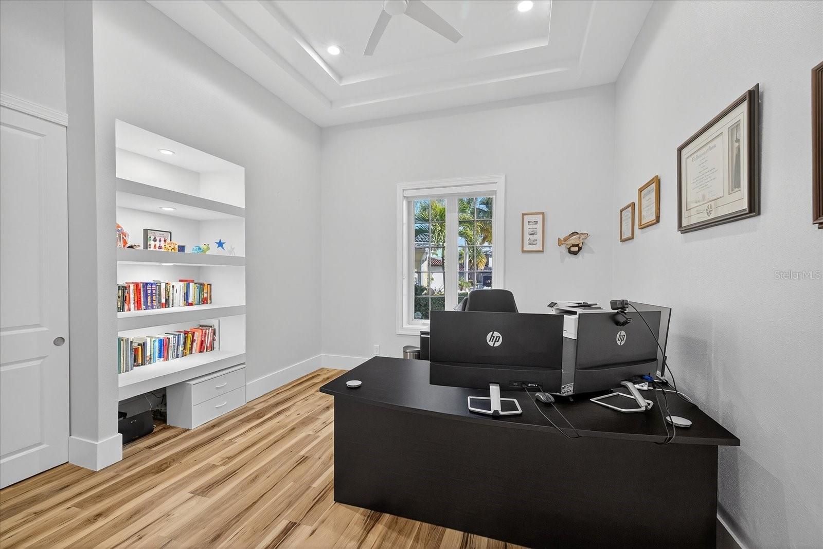 Image 47 of 100 For 4102 Causeway Vista Drive