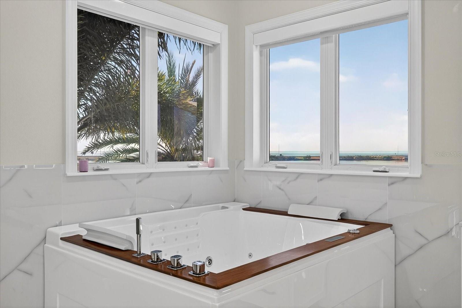 Image 58 of 100 For 4102 Causeway Vista Drive