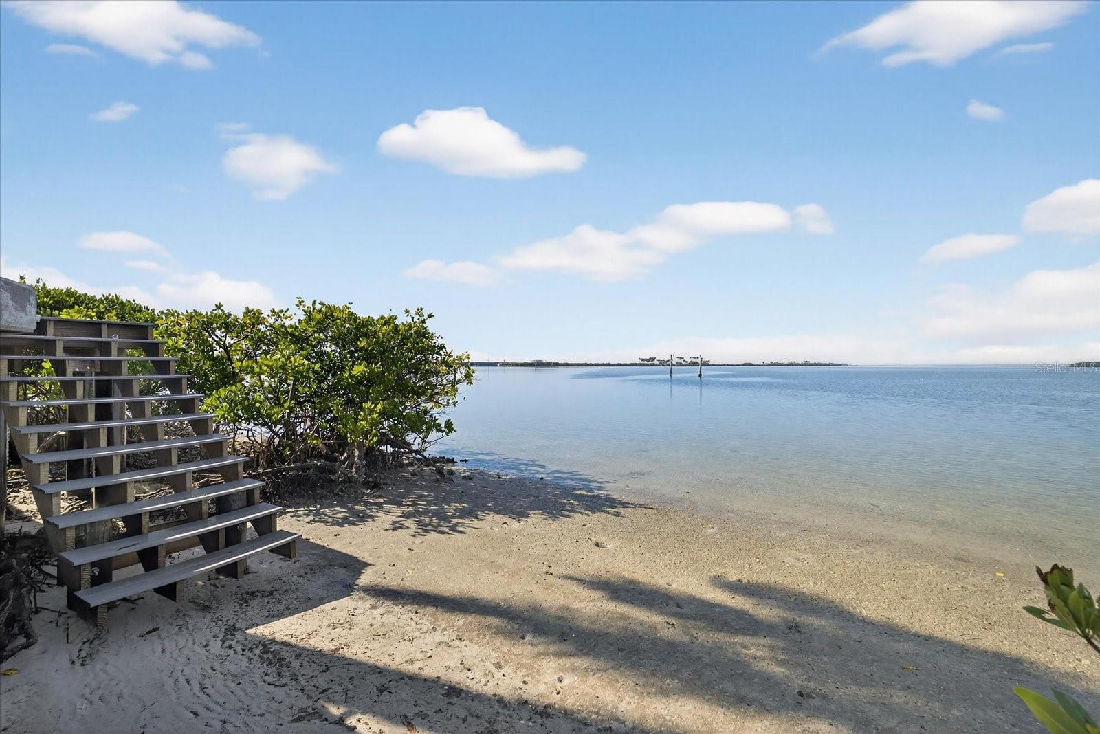 Image 7 of 100 For 4102 Causeway Vista Drive