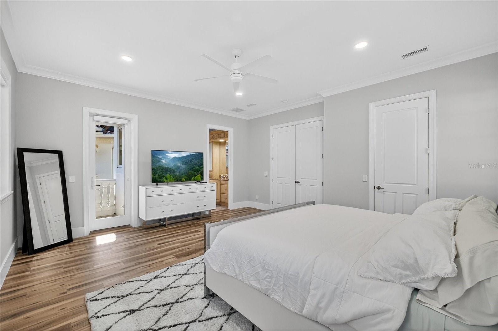 Image 73 of 100 For 4102 Causeway Vista Drive