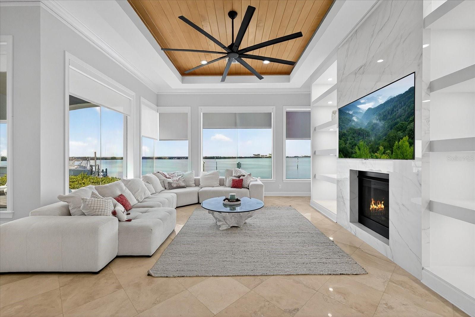 Image 9 of 100 For 4102 Causeway Vista Drive