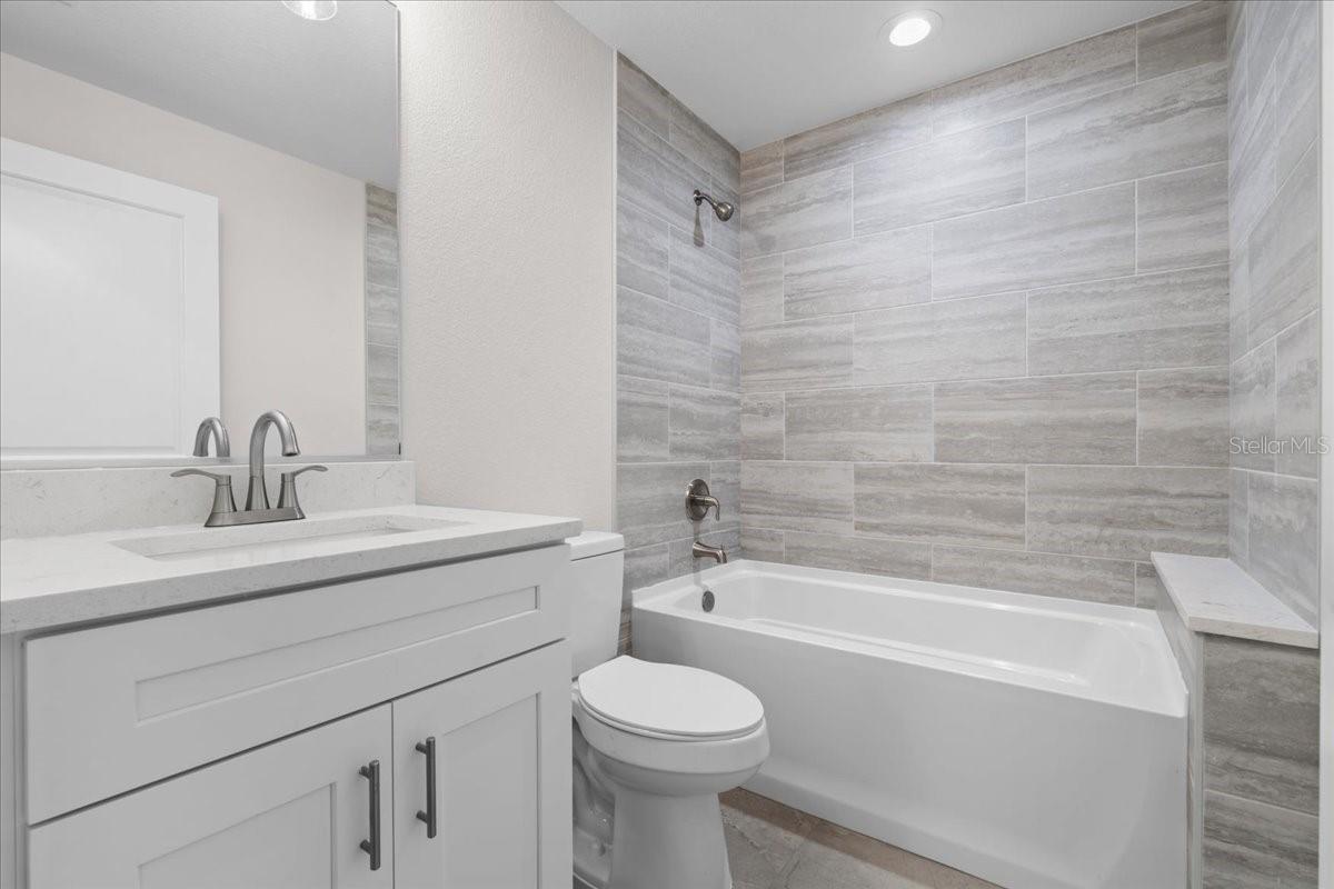 Image 24 of 33 For 9065 Fruitland Avenue