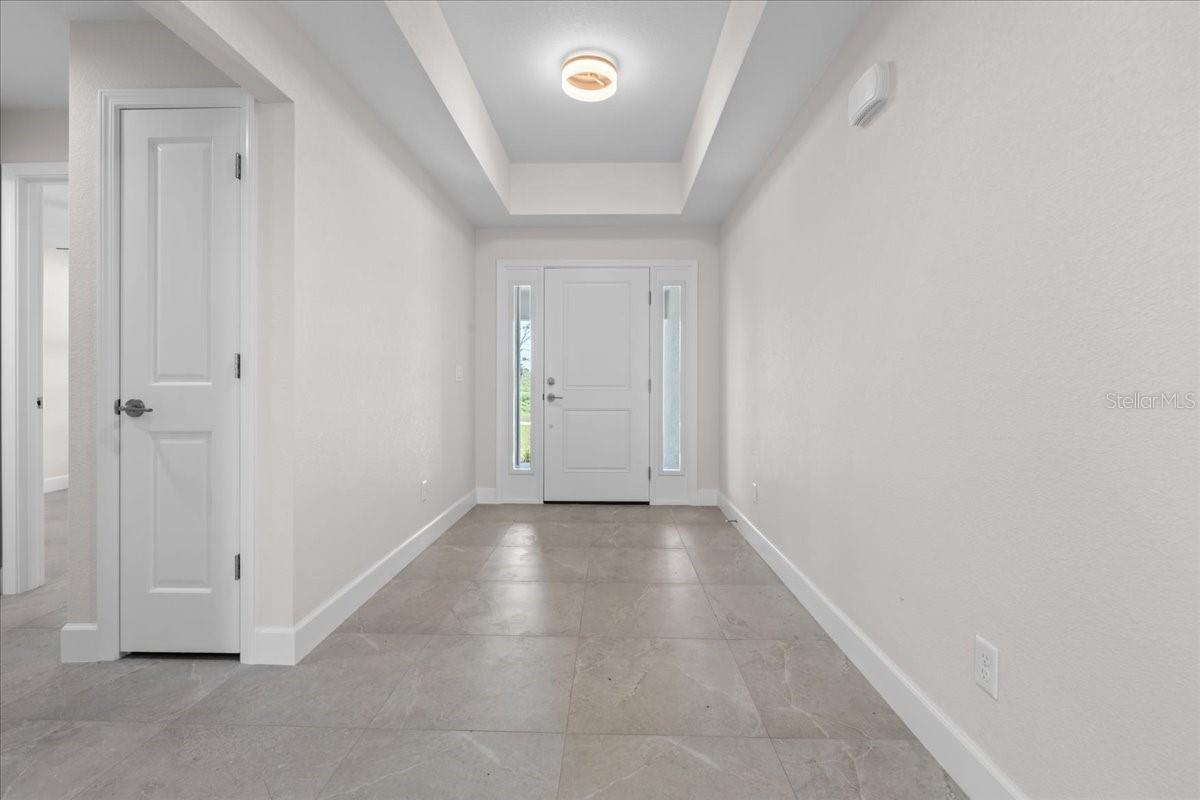 Image 6 of 33 For 9065 Fruitland Avenue