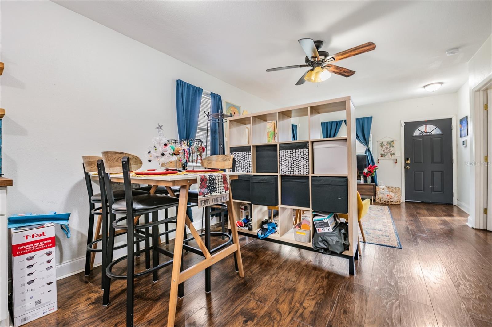 Image 6 of 31 For 8006 Klondyke Street