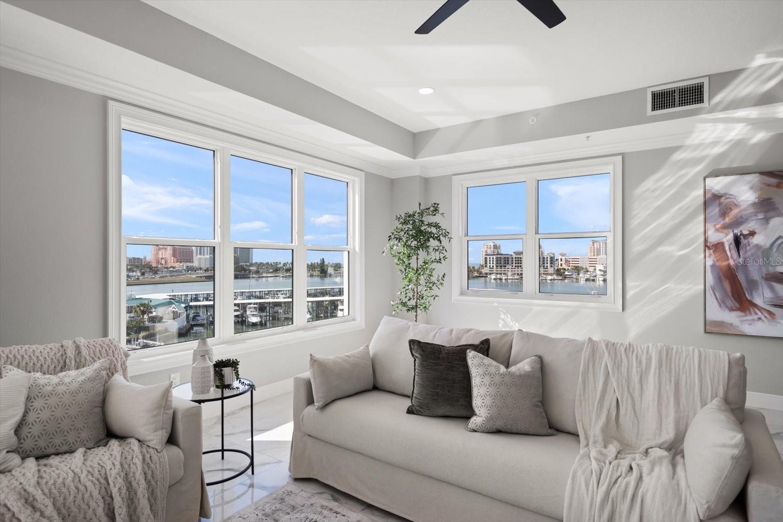 Image 12 of 54 For 211 Dolphin Point 501