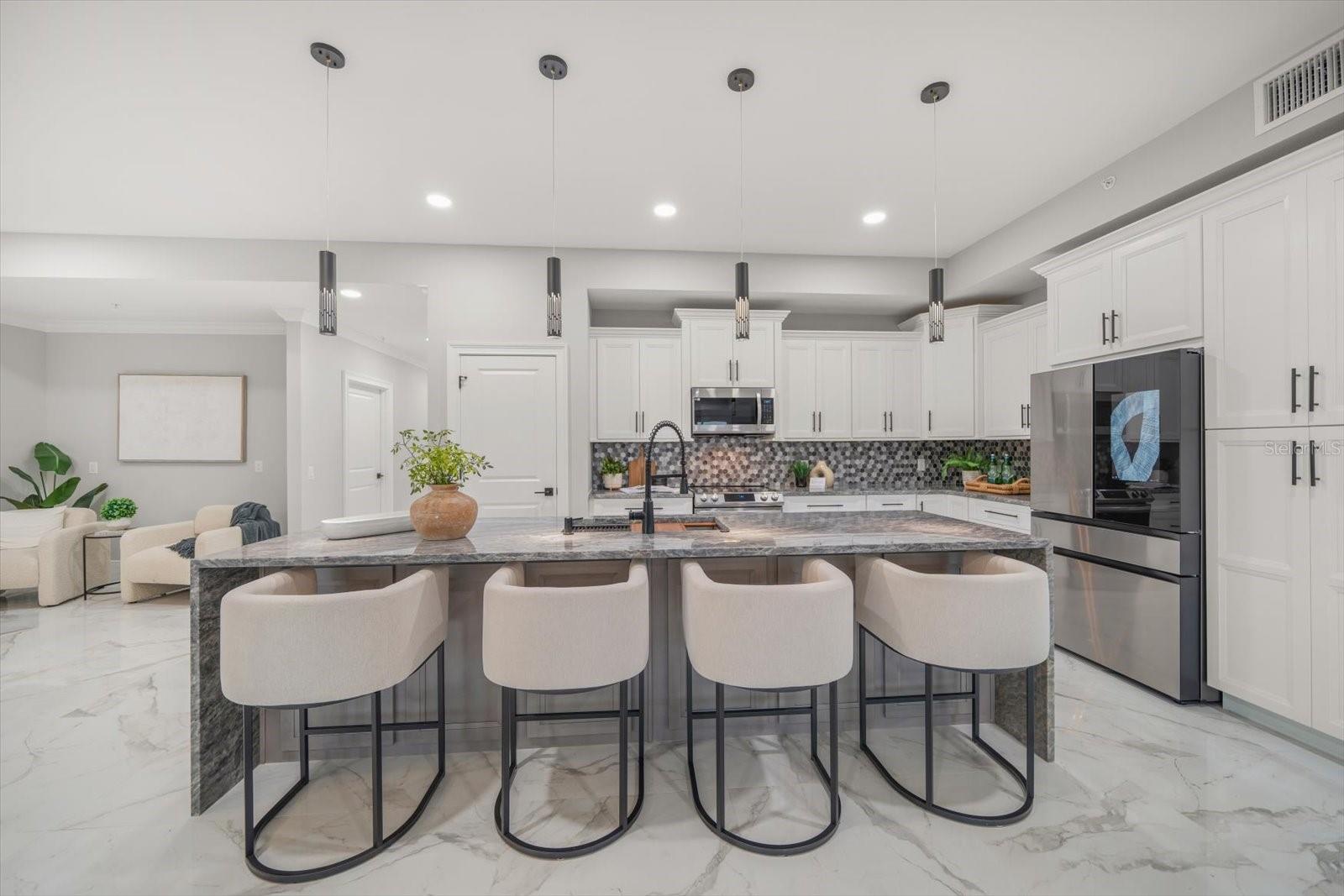 Image 14 of 54 For 211 Dolphin Point 501