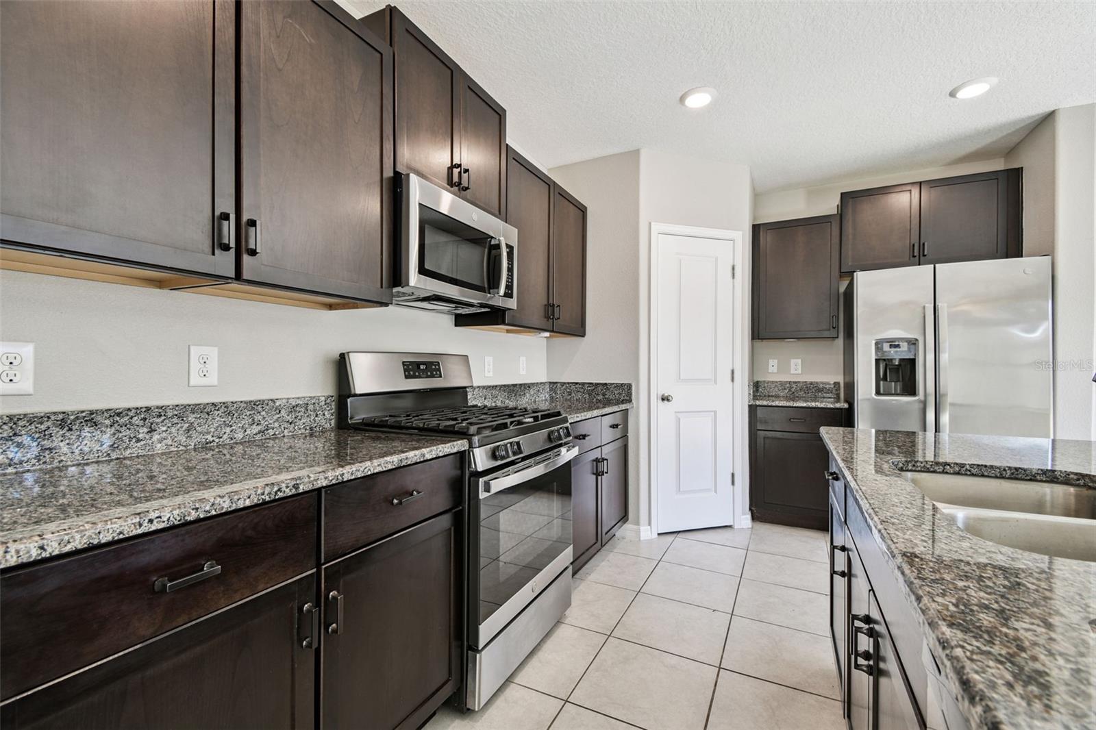 Image 20 of 98 For 5157 White Chicory Drive