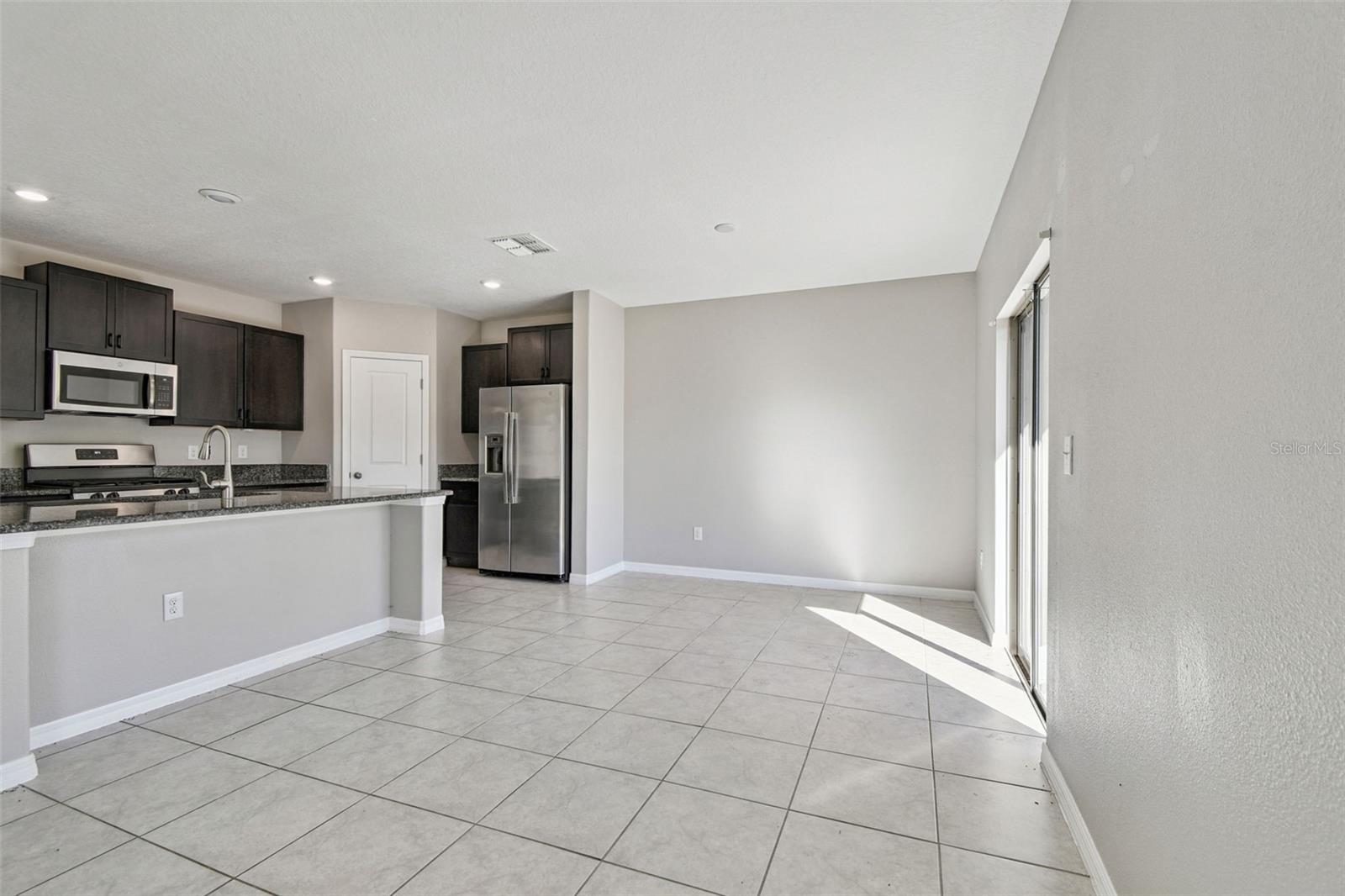 Image 29 of 98 For 5157 White Chicory Drive