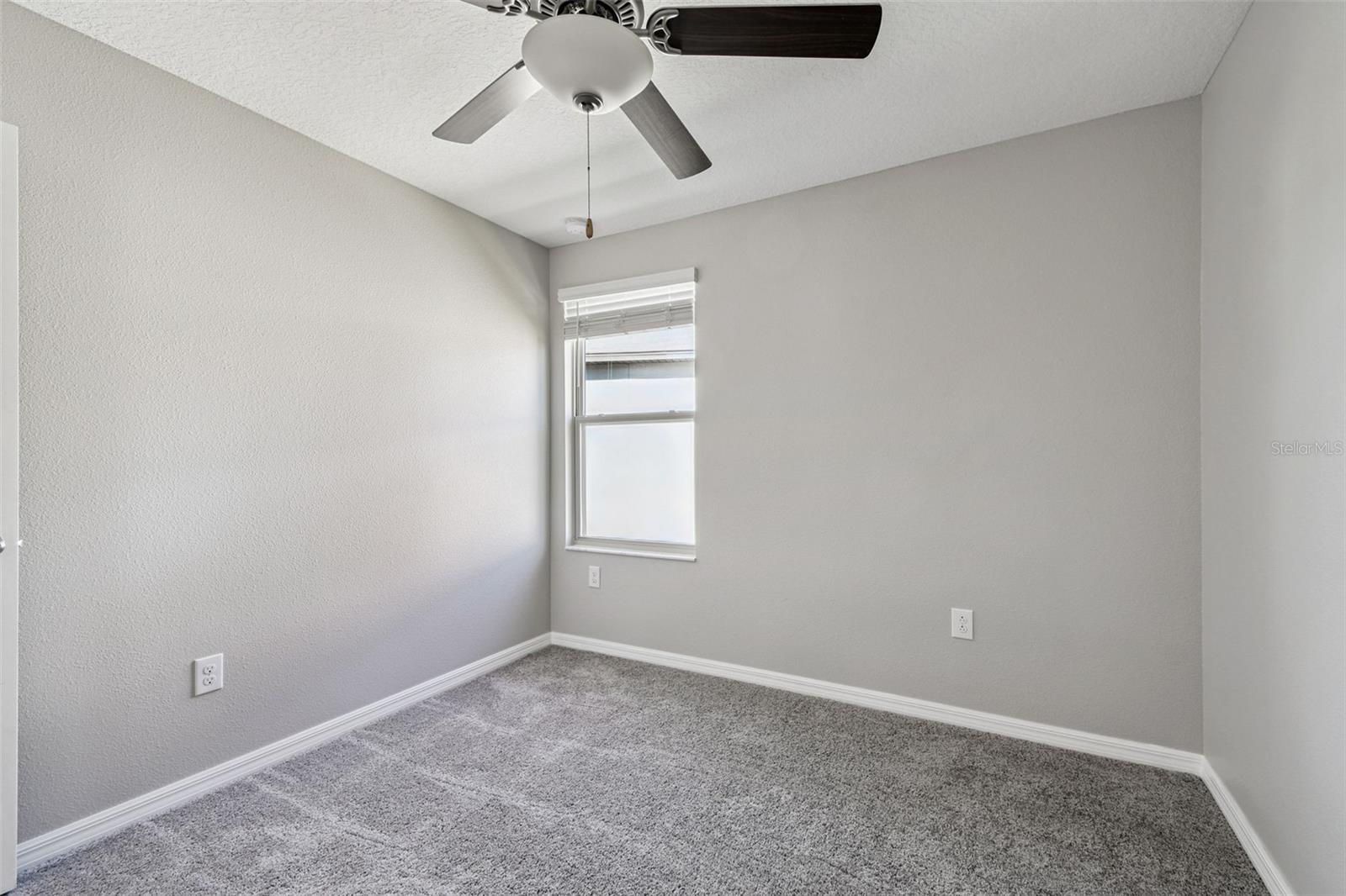 Image 39 of 98 For 5157 White Chicory Drive