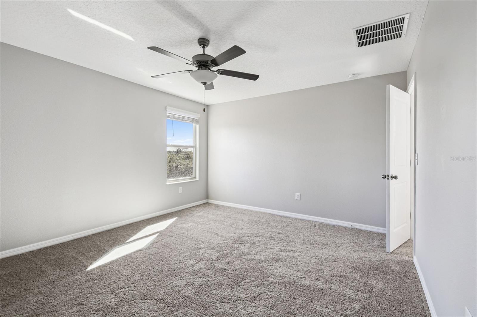 Image 54 of 98 For 5157 White Chicory Drive