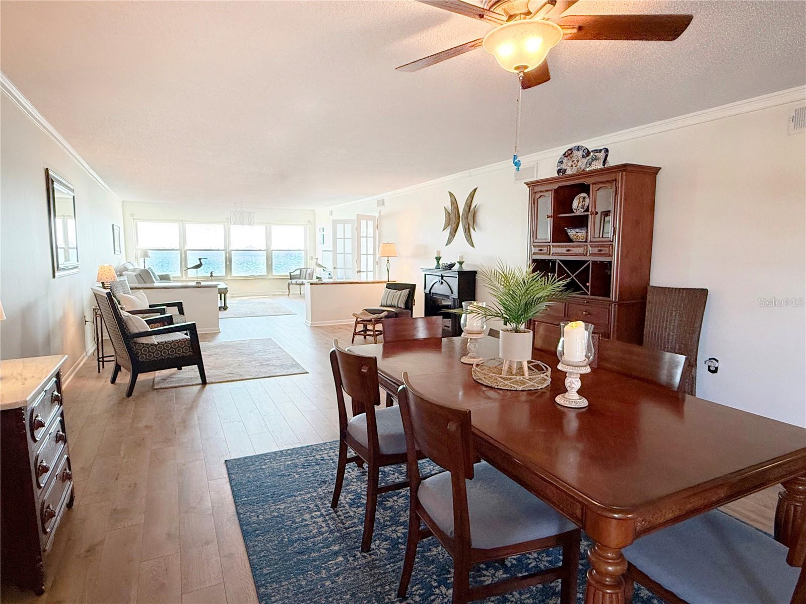 Image 11 of 58 For 5900 Shore Boulevard S 512