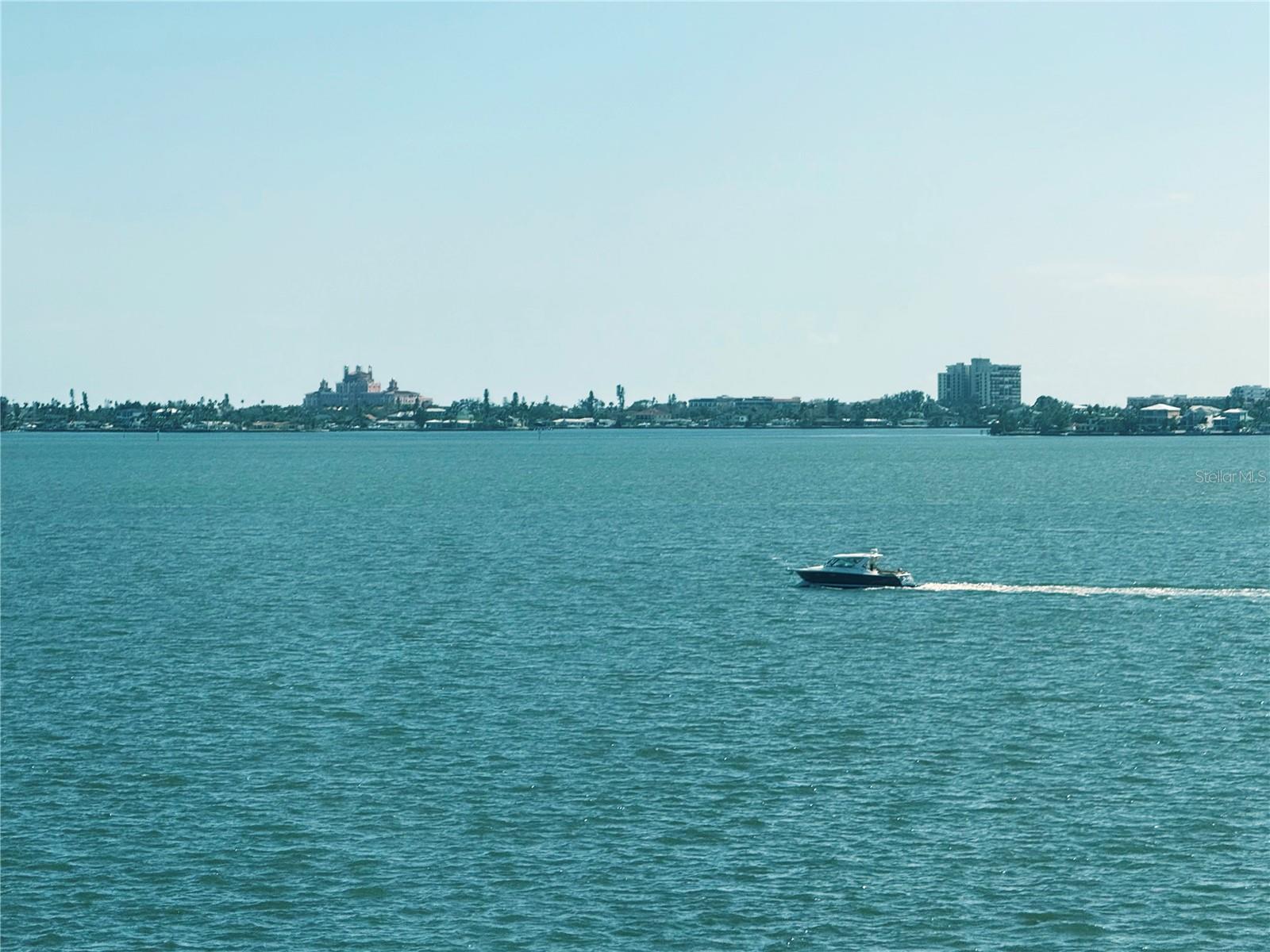 Image 2 of 58 For 5900 Shore Boulevard S 512