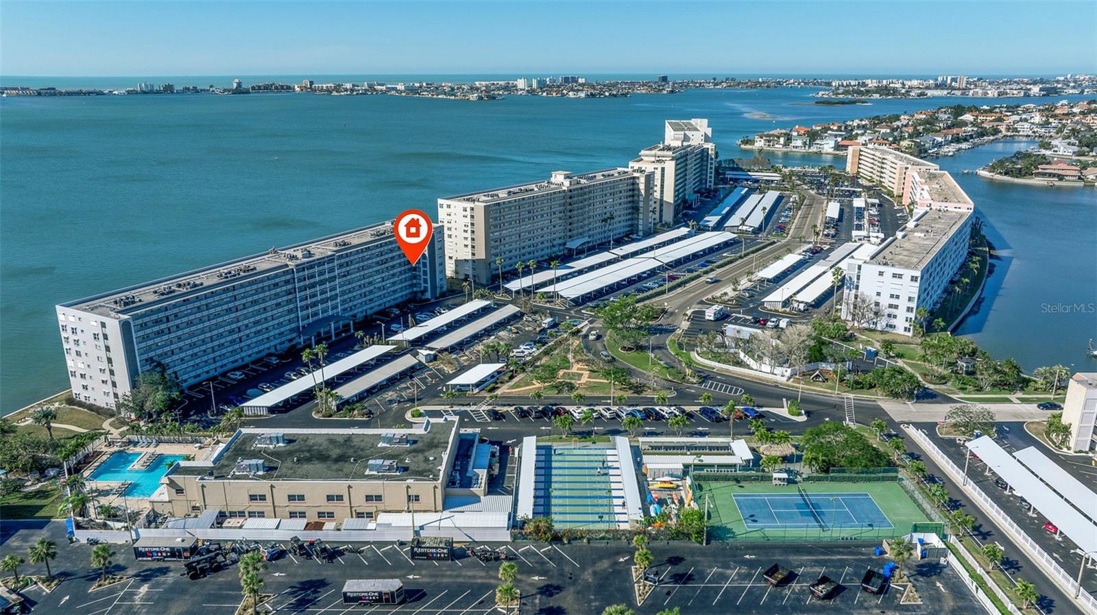 Image 4 of 58 For 5900 Shore Boulevard S 512