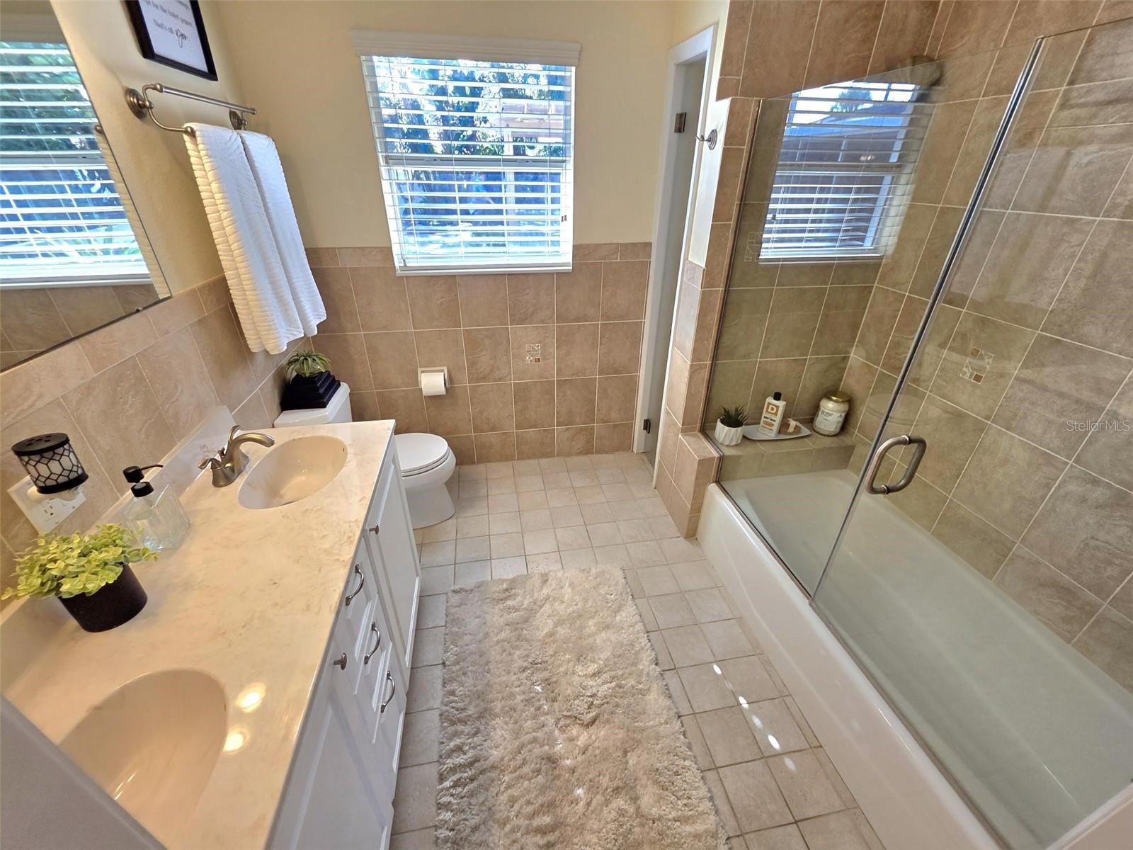 Image 26 of 53 For 401 Whitcomb Boulevard