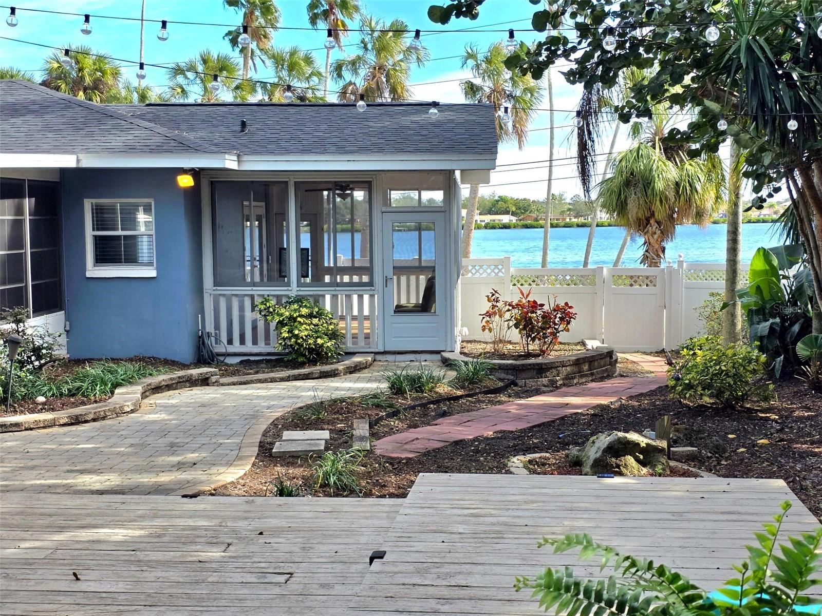 Image 39 of 53 For 401 Whitcomb Boulevard