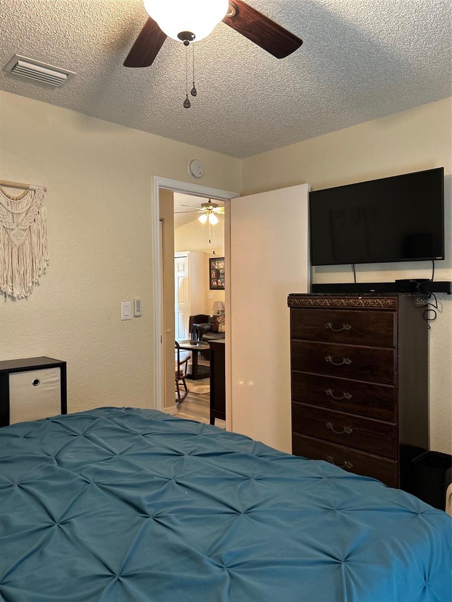 Image 26 of 41 For 7361 62nd Avenue N