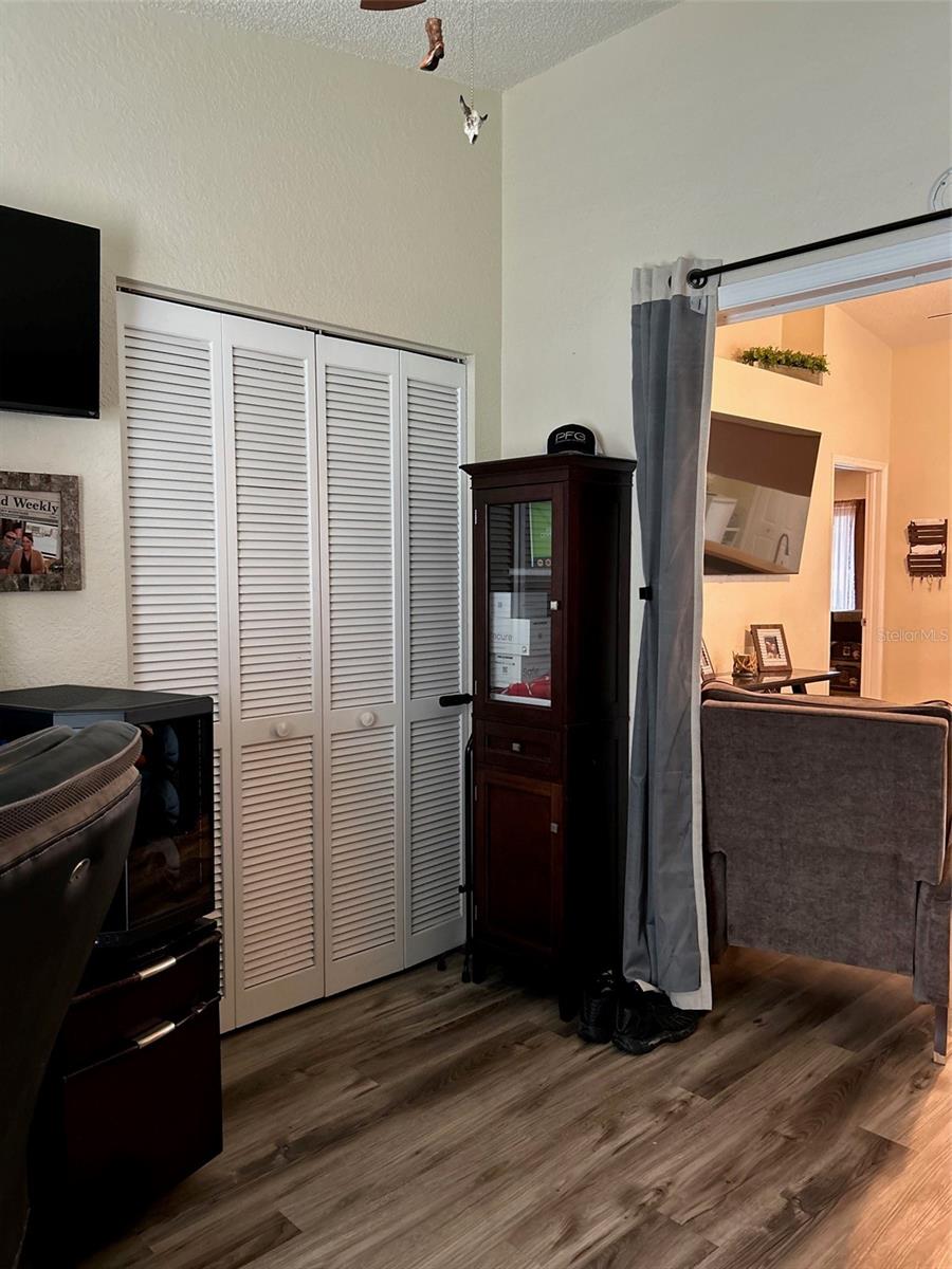 Image 29 of 41 For 7361 62nd Avenue N