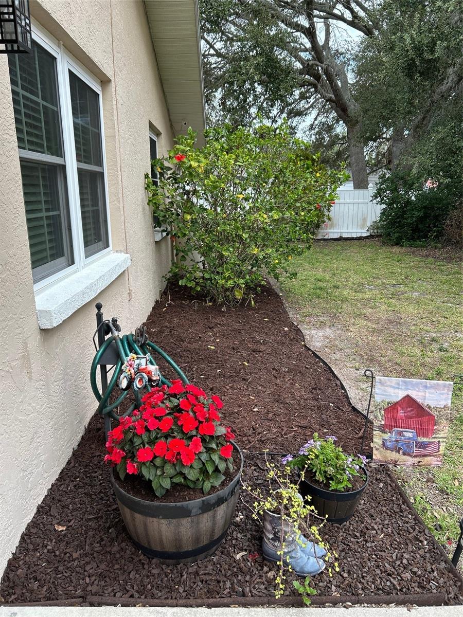 Image 4 of 41 For 7361 62nd Avenue N