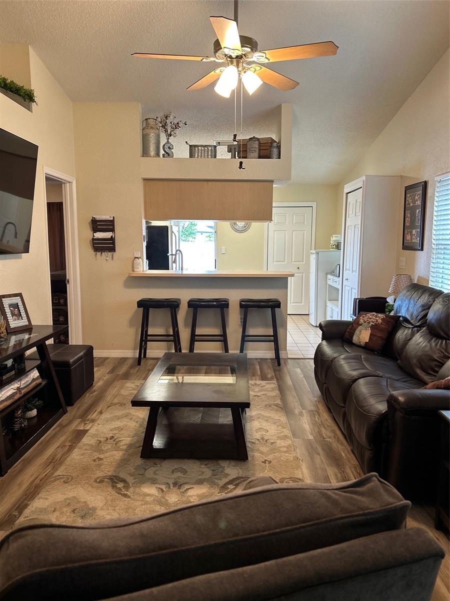 Image 6 of 41 For 7361 62nd Avenue N