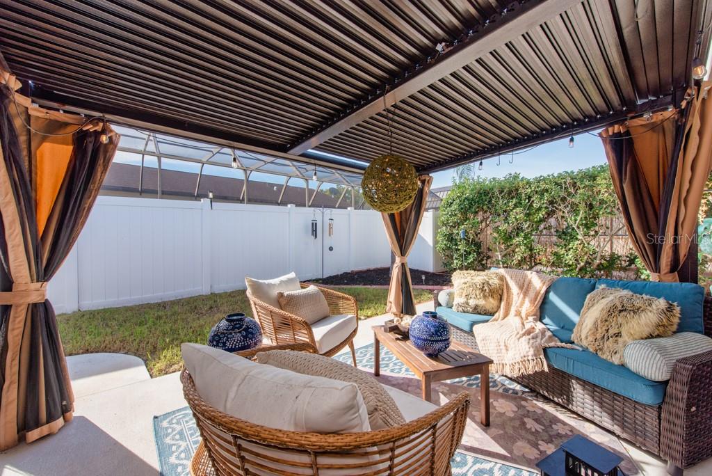 Image 26 of 40 For 8812 Honeycomb Drive