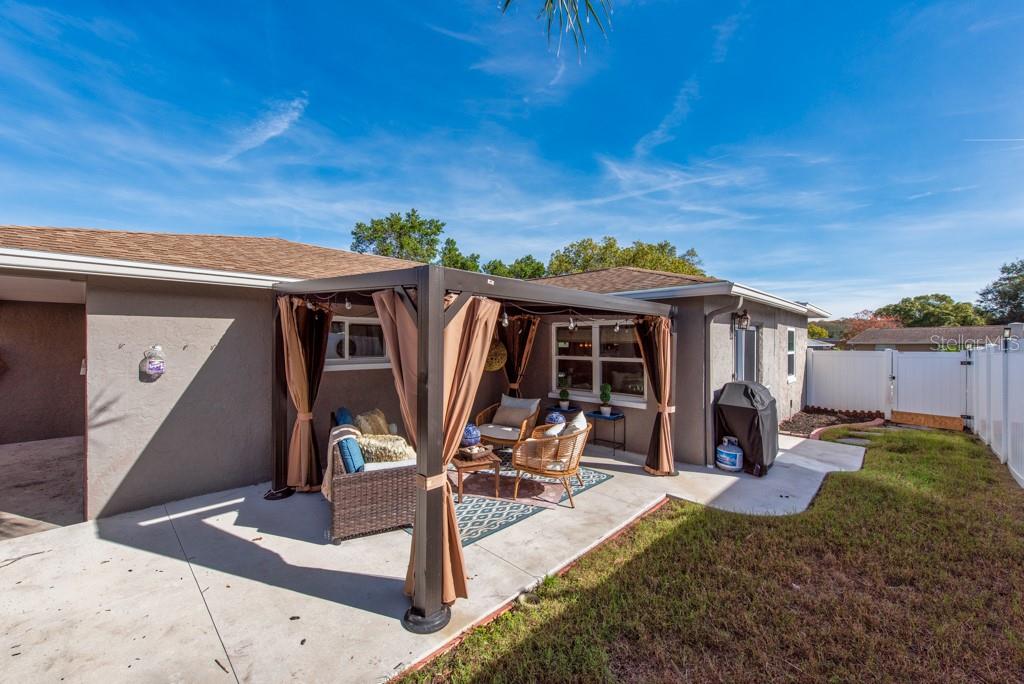 Image 30 of 40 For 8812 Honeycomb Drive