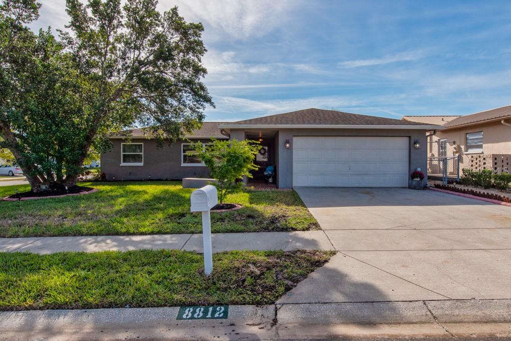 Image 34 of 40 For 8812 Honeycomb Drive