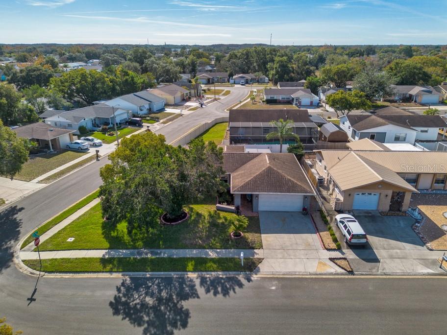 Image 35 of 40 For 8812 Honeycomb Drive