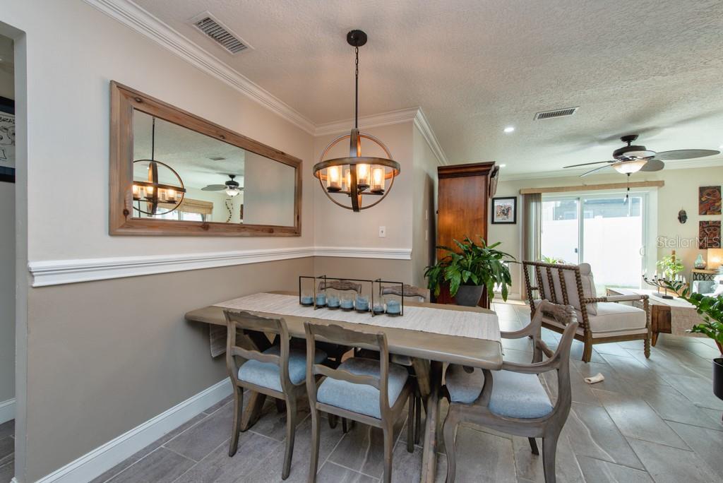 Image 7 of 40 For 8812 Honeycomb Drive