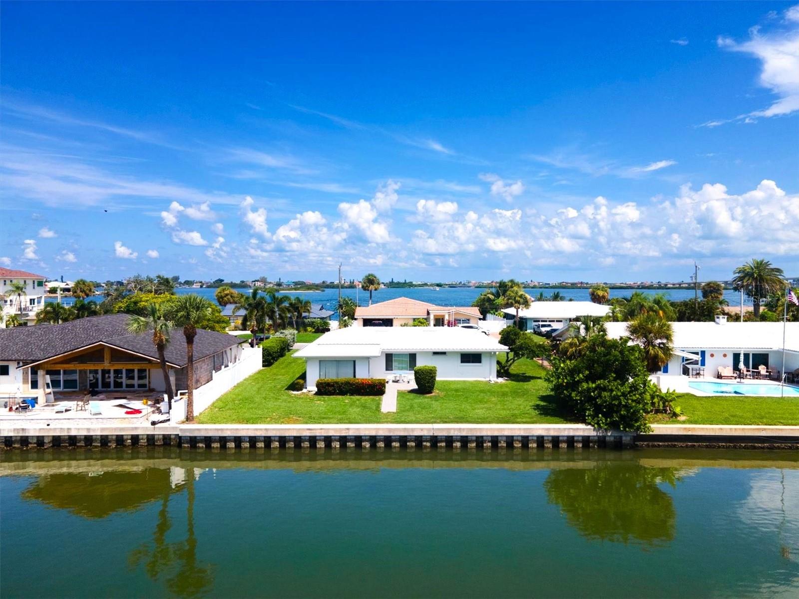 Image 2 of 45 For 315 Buttonwood Lane