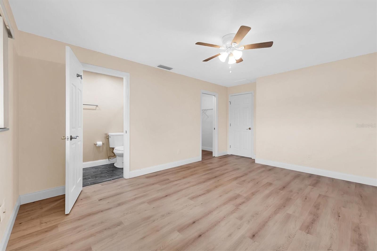 Image 21 of 45 For 315 Buttonwood Lane