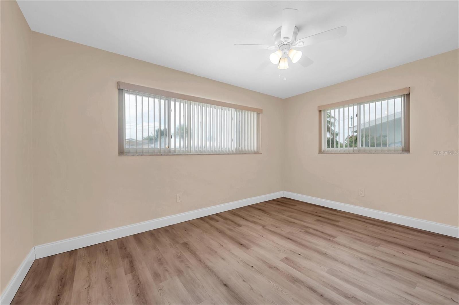 Image 27 of 45 For 315 Buttonwood Lane