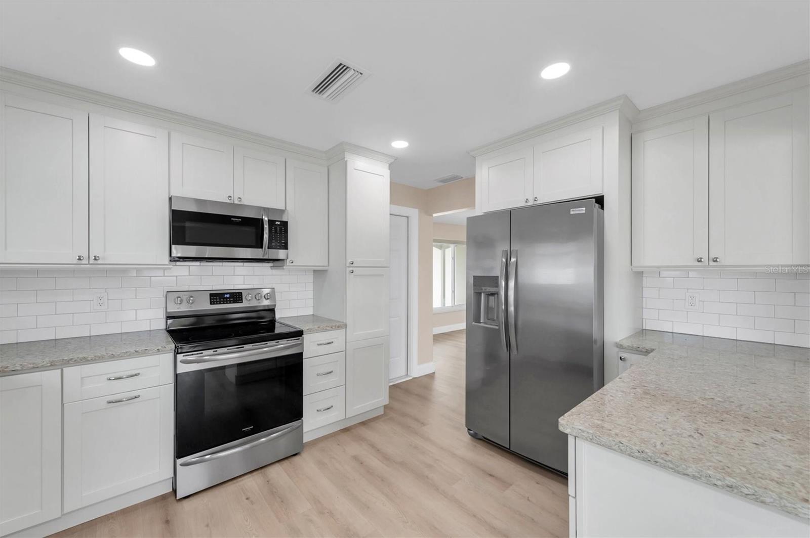 Image 5 of 45 For 315 Buttonwood Lane