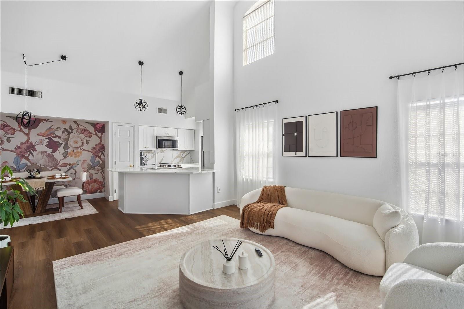 Image 7 of 23 For 9628 Lake Chase Island Way