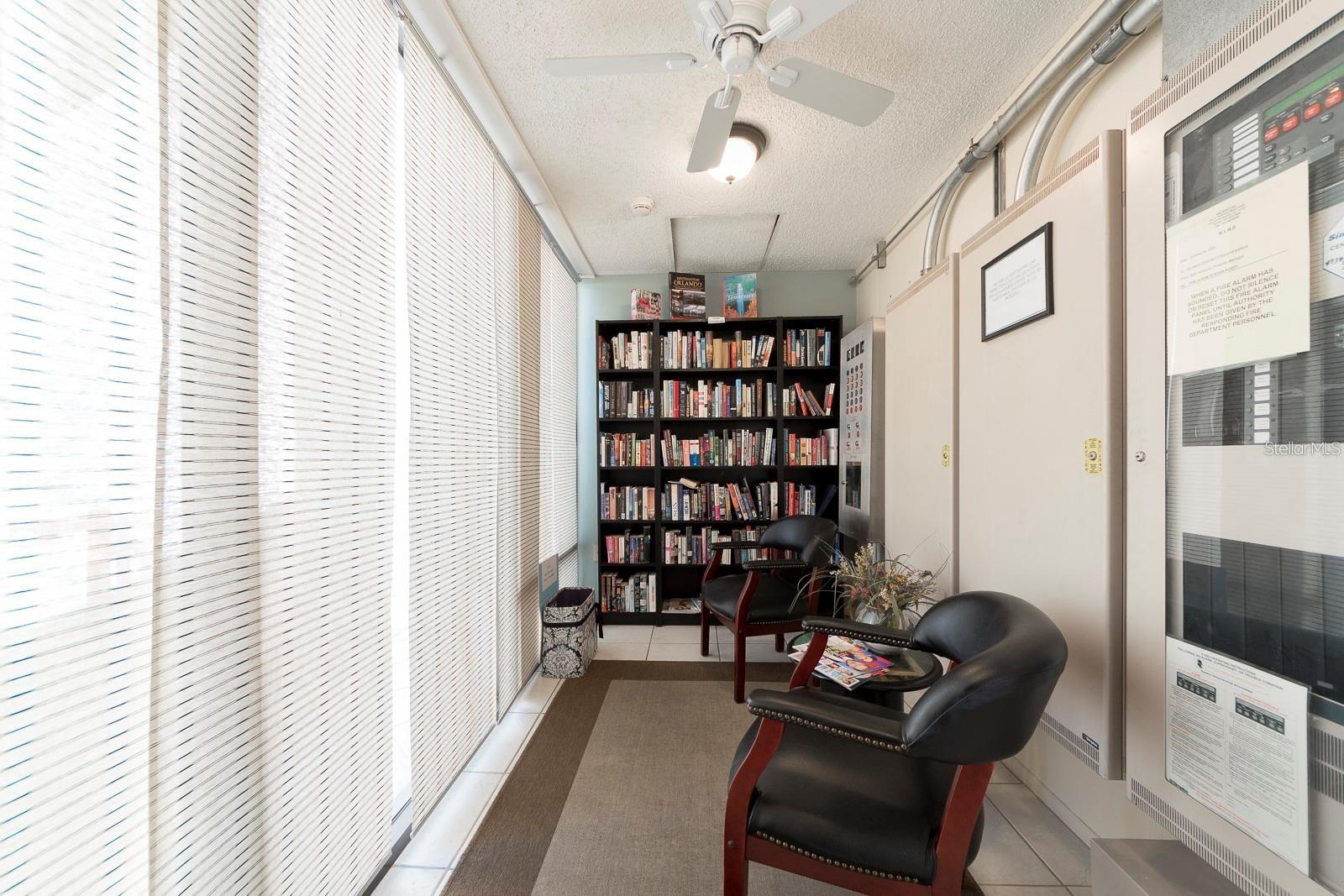 Image 33 of 41 For 450 Gulfview Boulevard 708