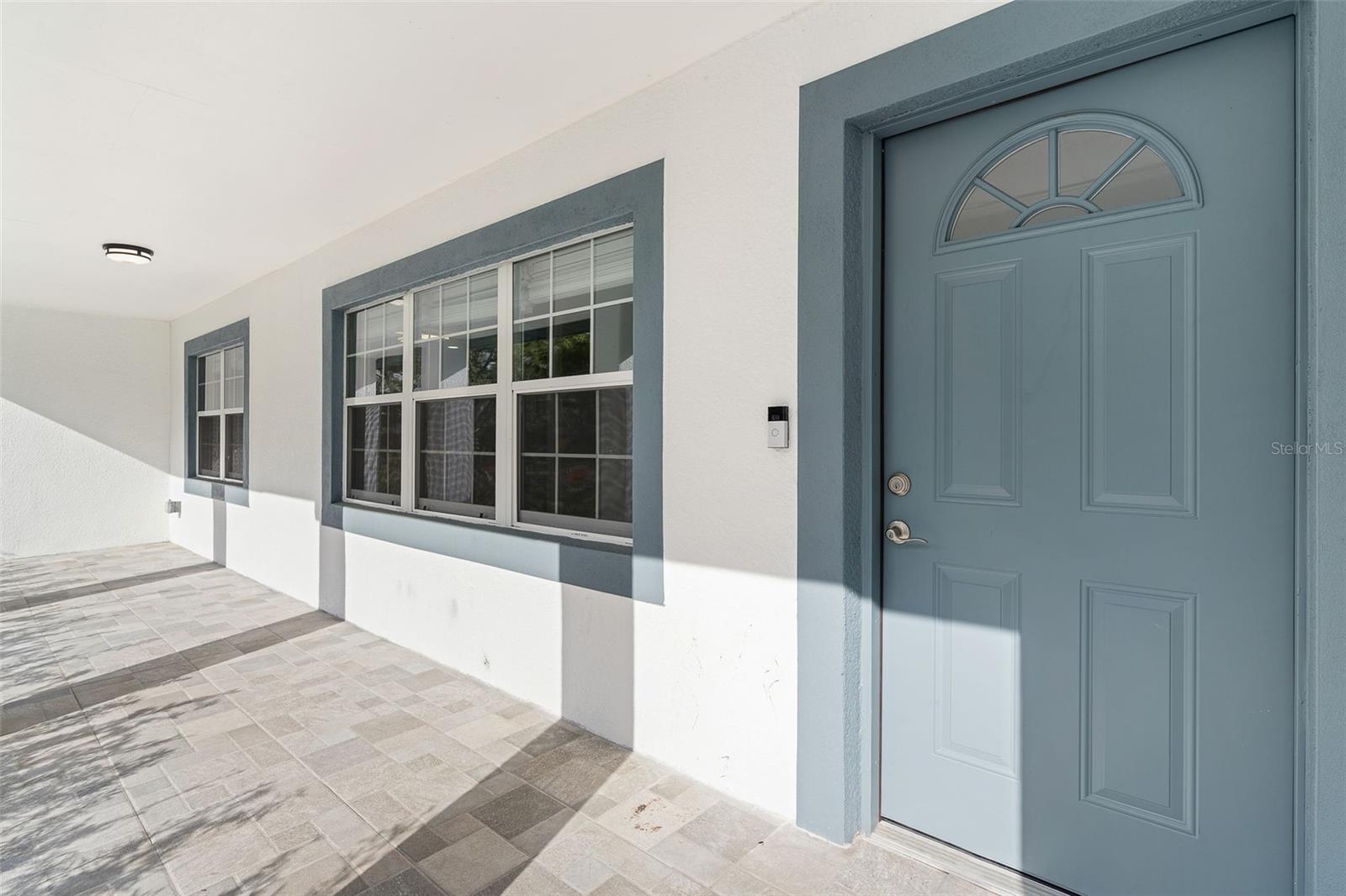 Image 4 of 33 For 202 Shore Crest Drive