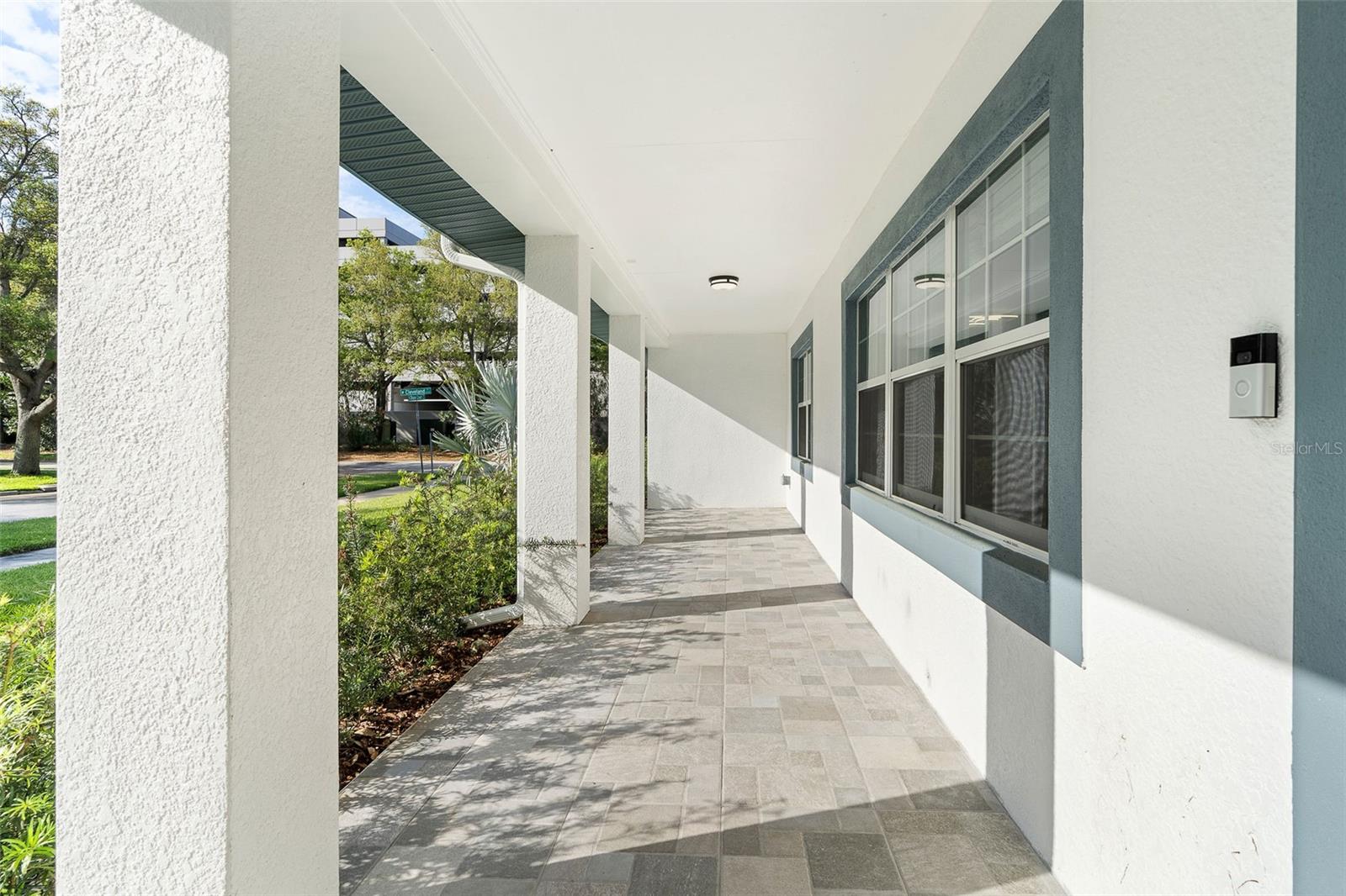 Image 5 of 33 For 202 Shore Crest Drive