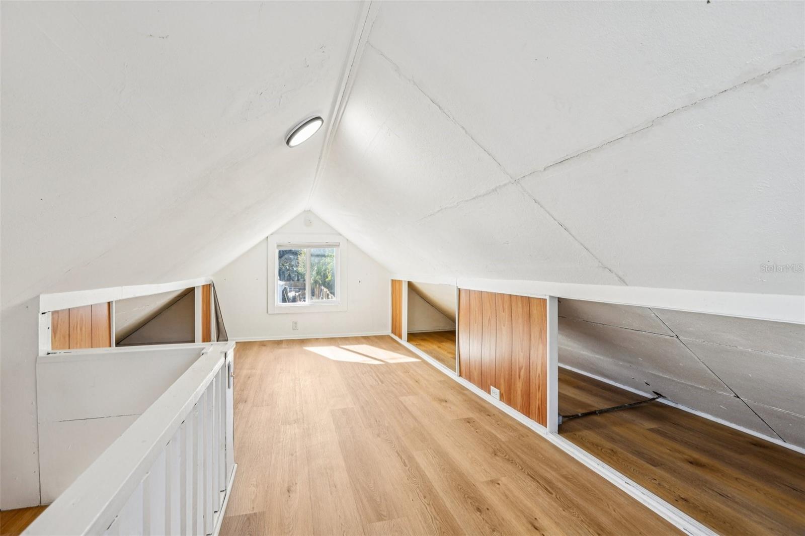 Image 26 of 47 For 305 28th Street S