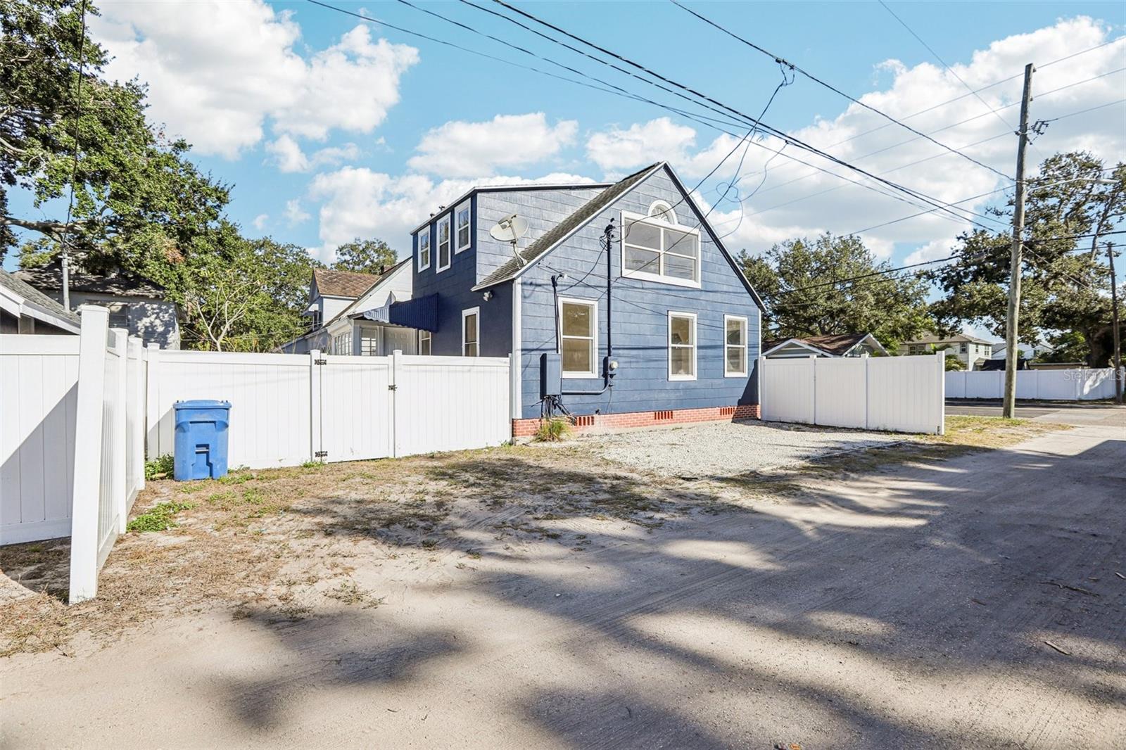 Image 39 of 47 For 305 28th Street S