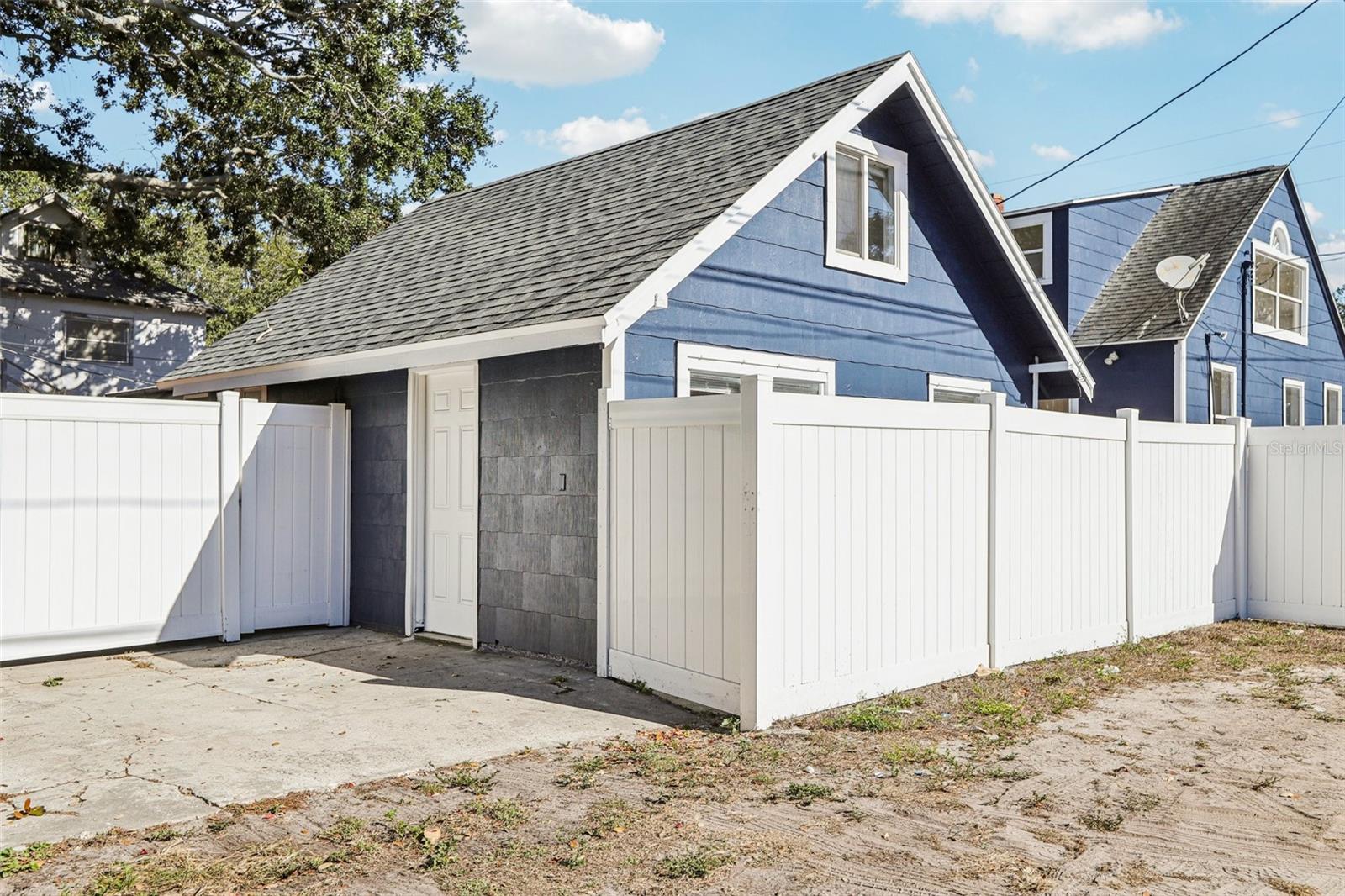 Image 42 of 47 For 305 28th Street S