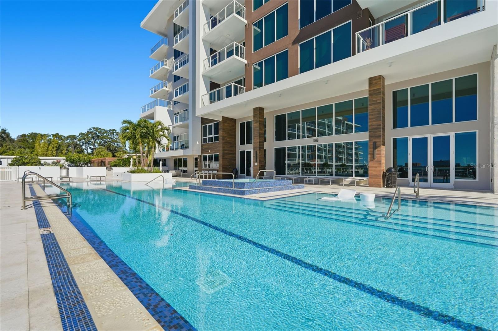 Image 32 of 38 For 920 Osceola Avenue 210