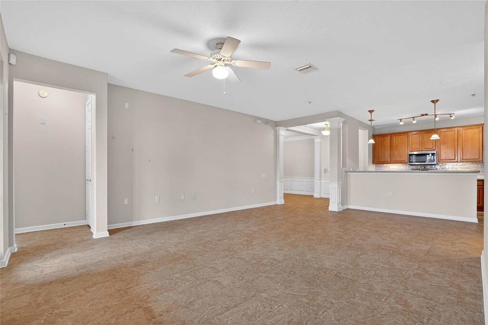 Image 15 of 45 For 7905 Seminole Boulevard 3103