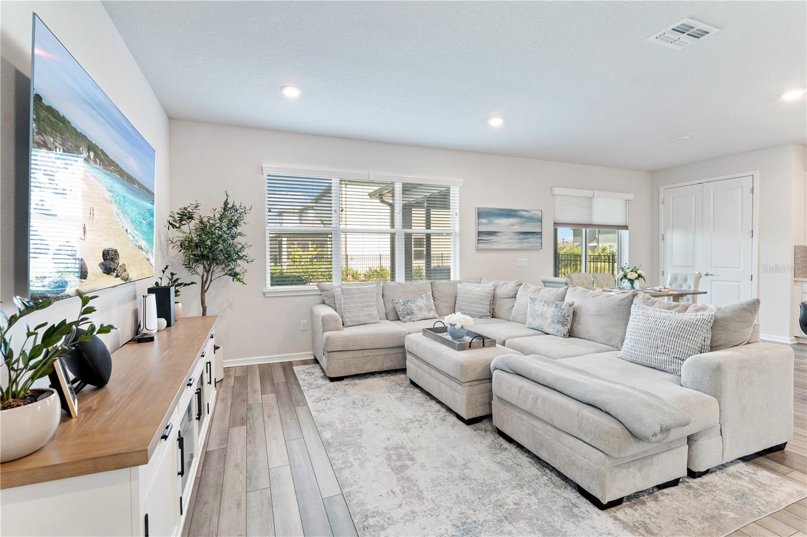 Image 10 of 70 For 17713 Everlong Drive