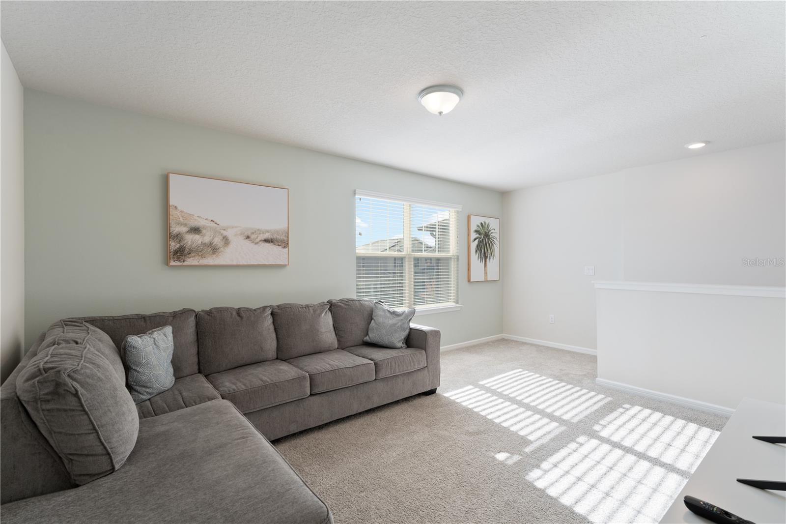 Image 33 of 70 For 17713 Everlong Drive